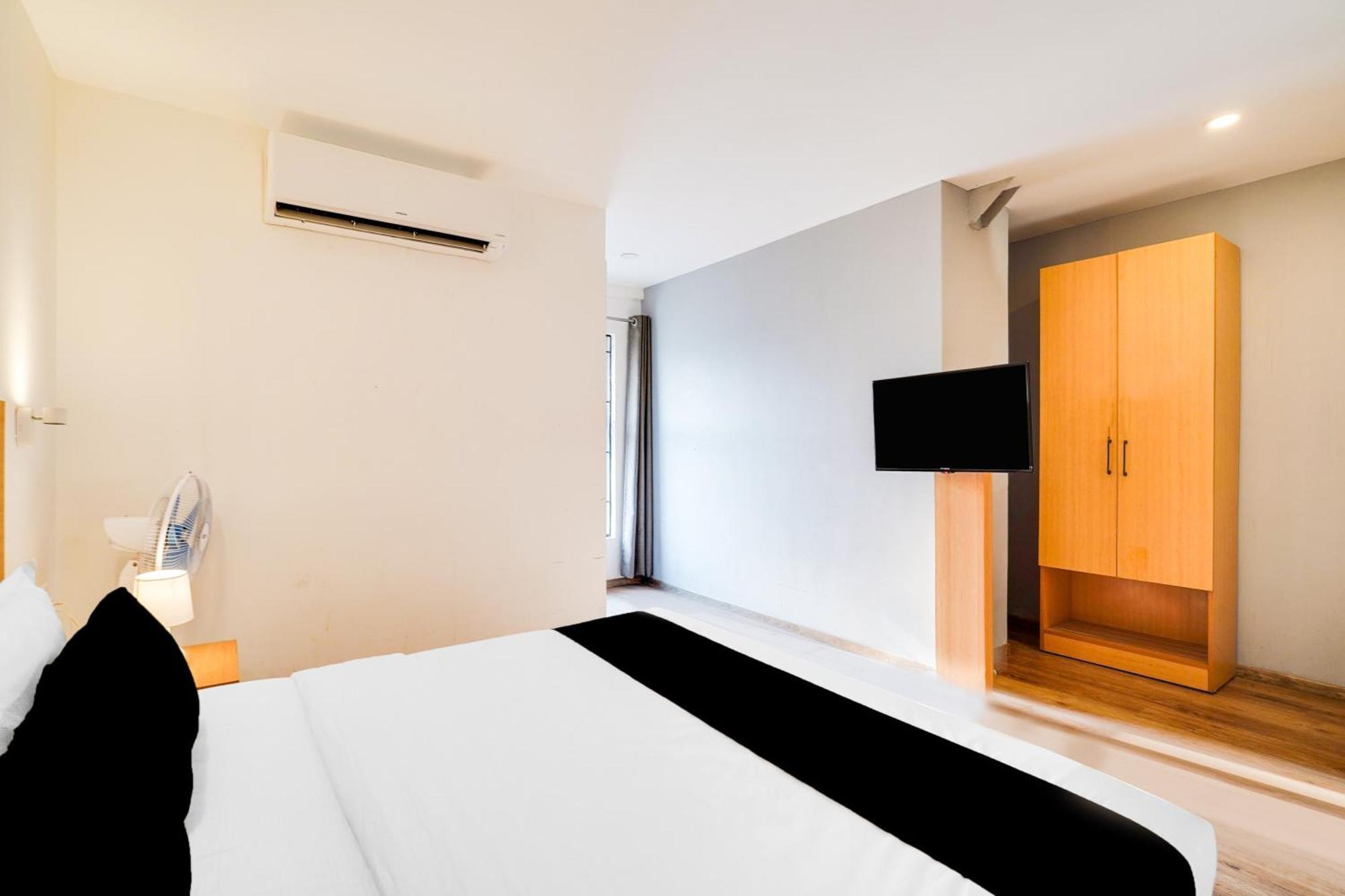 Super Townhouse Btm Layout Near Madiwala Lake Formerly Q Rooms Bangalore Exterior photo