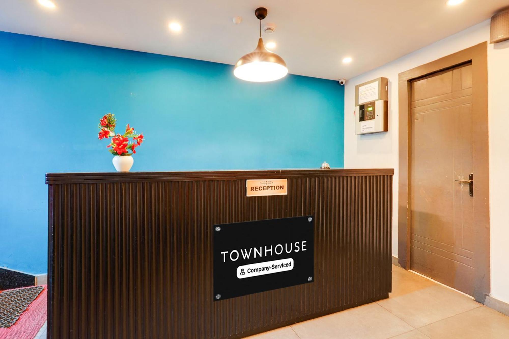 Super Townhouse Btm Layout Near Madiwala Lake Formerly Q Rooms Bangalore Exterior photo